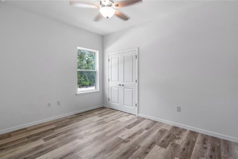 House in Eustis, Florida 4 bedrooms, 152.73 sq.m. № 1742846 - photo 20