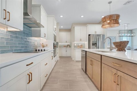 Casa en venta en Lady Lake, Florida, 2 dormitorios, 168.34 m2 № 1902070 - foto 14