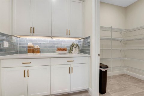 Casa en venta en Lady Lake, Florida, 2 dormitorios, 168.34 m2 № 1902070 - foto 16