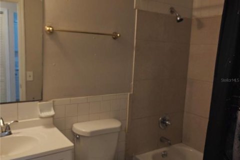 Propiedad comercial en venta en Largo, Florida, 6 dormitorios, 182.09 m2 № 2371704 - foto 10