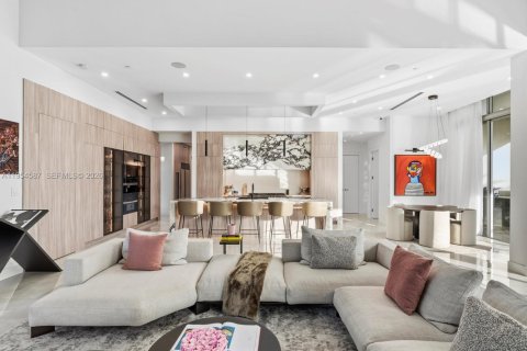 House in Plantation, Florida 5 bedrooms, 513.75 sq.m. № 2020059 - photo 26