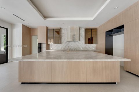Casa en venta en Pinecrest, Florida, 7 dormitorios, 679.12 m2 № 1982579 - foto 6