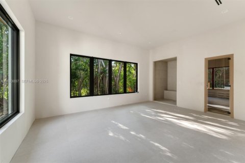 Casa en venta en Pinecrest, Florida, 7 dormitorios, 679.12 m2 № 1982579 - foto 25