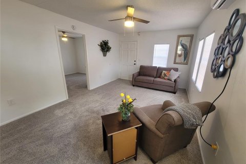 Casa en venta en Tampa, Florida, 3 dormitorios, 91.42 m2 № 1882939 - foto 17
