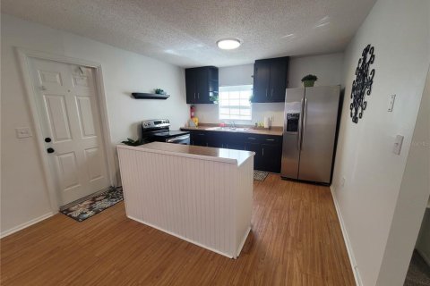 Casa en venta en Tampa, Florida, 3 dormitorios, 91.42 m2 № 1882939 - foto 7