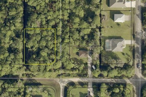 Land in Vero Beach, Florida № 1681208 - photo 1
