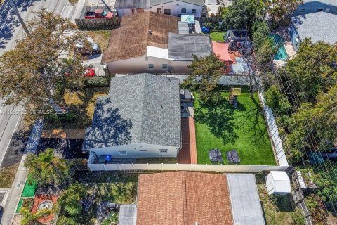 Casa en venta en Oakland Park, Florida, 3 dormitorios, 109.44 m2 № 2019850 - foto 27