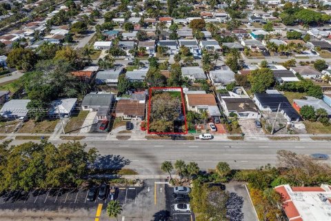 Casa en venta en Oakland Park, Florida, 3 dormitorios, 109.44 m2 № 2019850 - foto 30