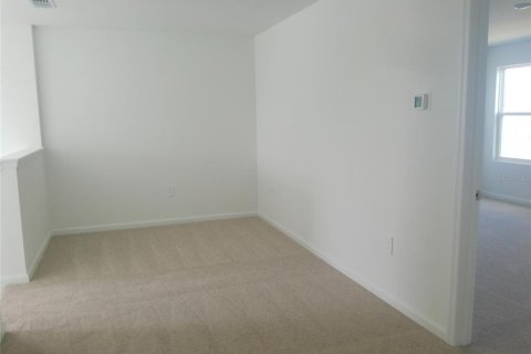 Villa ou maison à louer à Winter Haven, Floride: 4 chambres, 174.66 m2 № 2381099 - photo 11