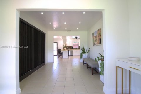 Купить виллу или дом в Хомстед, Флорида 3 спальни, 196.49м2, № 1871704 - фото 7