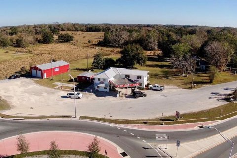Commercial property in Brooksville, Florida 467.95 sq.m. № 1513135 - photo 2