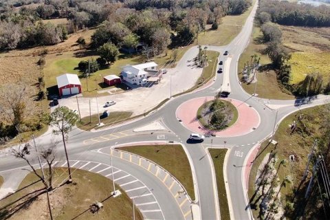 Commercial property in Brooksville, Florida 467.95 sq.m. № 1513135 - photo 9
