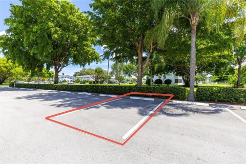 Copropriété à vendre à Deerfield Beach, Floride: 1 chambre, 66.43 m2 № 2077483 - photo 25
