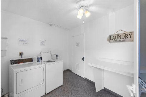Copropriété à vendre à Deerfield Beach, Floride: 1 chambre, 66.43 m2 № 2077483 - photo 24