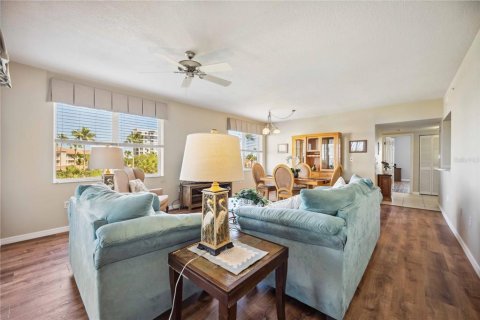 Condo in Palmetto, Florida, 3 bedrooms  № 1586304 - photo 18