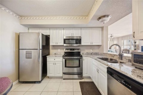 Condo in Palmetto, Florida, 3 bedrooms  № 1586304 - photo 6