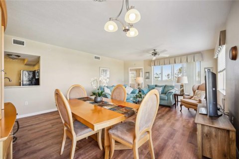 Condo in Palmetto, Florida, 3 bedrooms  № 1586304 - photo 8