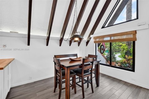Casa en venta en Davie, Florida, 5 dormitorios, 291.34 m2 № 2176446 - foto 26