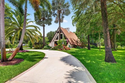 Casa en venta en Davie, Florida, 5 dormitorios, 291.34 m2 № 2176446 - foto 20