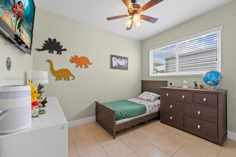 Casa en venta en Pembroke Pines, Florida, 3 dormitorios, 156.91 m2 № 1801094 - foto 23