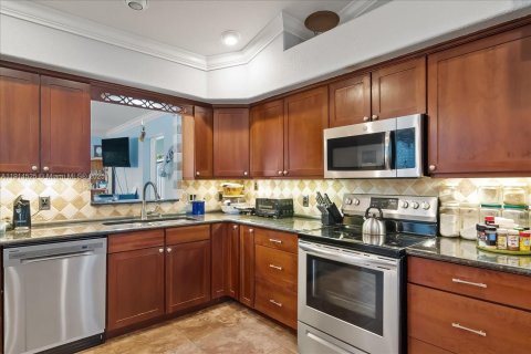 House in Lake Placid, Florida 3 bedrooms, 209.03 sq.m. № 1971162 - photo 4