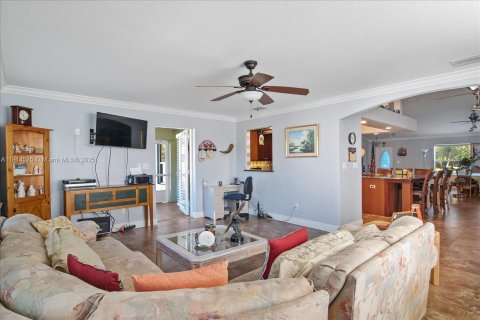 House in Lake Placid, Florida 3 bedrooms, 209.03 sq.m. № 1971162 - photo 11