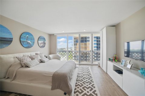 Condominio en alquiler en Boca Raton, Florida, 2 dormitorios, 114.27 m2 № 2250142 - foto 18