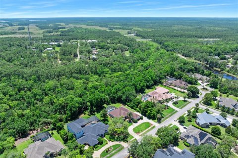 House in Ormond Beach, Florida 5 bedrooms, 337.51 sq.m. № 2221720 - photo 11