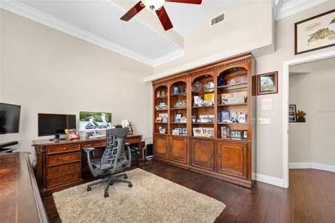 House in Ormond Beach, Florida 5 bedrooms, 337.51 sq.m. № 2221720 - photo 24