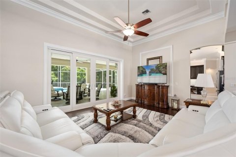 House in Ormond Beach, Florida 5 bedrooms, 337.51 sq.m. № 2221720 - photo 27