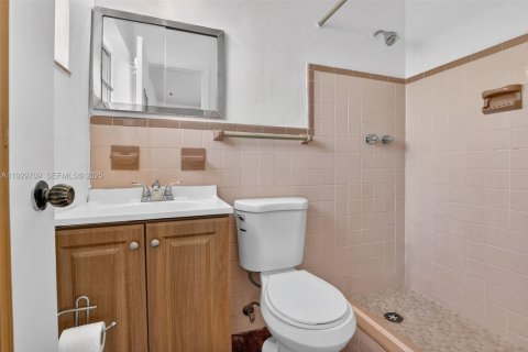 Купить виллу или дом в Холливуд, Флорида 3 спальни, 114.55м2, № 1988665 - фото 28