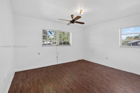 Купить виллу или дом в Холливуд, Флорида 3 спальни, 114.55м2, № 1988665 - фото 19