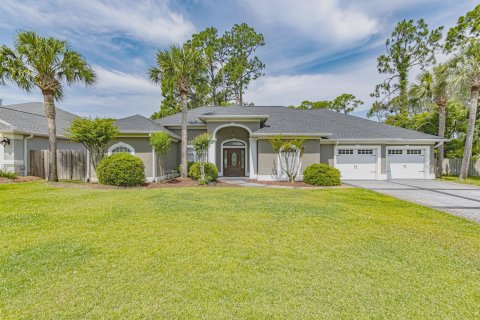 Villa ou maison à vendre à Panama City Beach, Floride: 4 chambres, 231.42 m2 № 559146 - photo 1