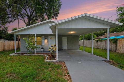 Casa en Saint Petersburg, Florida 3 dormitorios, 99.22 m2 № 2239064