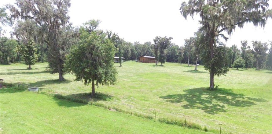 Terreno en Brooksville, Florida № 1552194