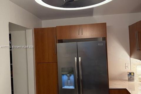 Condo in Hollywood, Florida, 1 bedroom  № 1862125 - photo 5