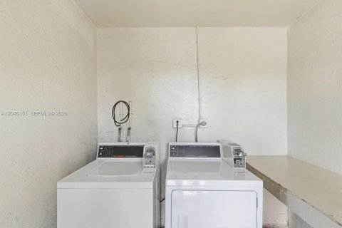 Apartamento en alquiler en Davie, Florida, 1 dormitorio, 60.39 m2 № 2086425 - foto 10