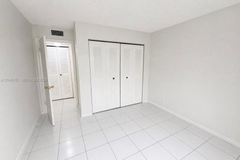 Apartamento en alquiler en Davie, Florida, 1 dormitorio, 60.39 m2 № 2086425 - foto 6