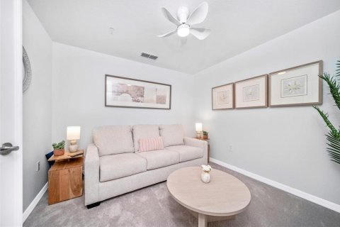 Condo in Venice, Florida, 2 bedrooms in WELLEN PARK  № 1526219 - photo 25