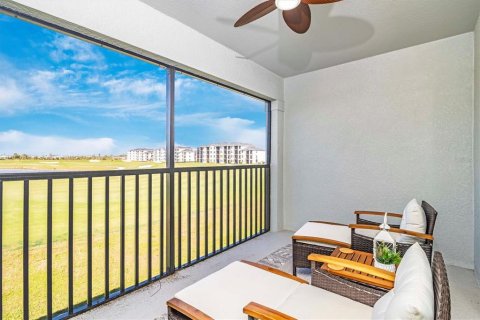 Condo in Venice, Florida, 2 bedrooms in WELLEN PARK  № 1526219 - photo 22
