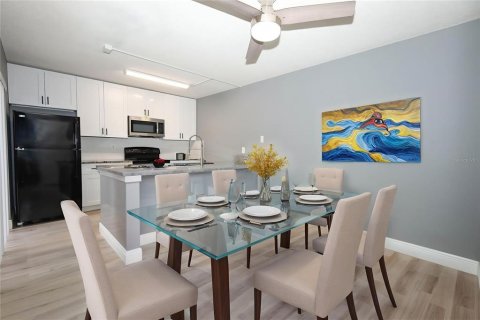 Copropriété à louer à Orlando, Floride: 2 chambres, 119.38 m2 № 1798322 - photo 11