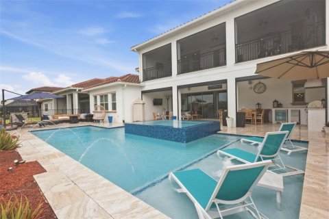 House in Orlando, Florida 4 bedrooms, 434.32 sq.m. № 2394207 - photo 5