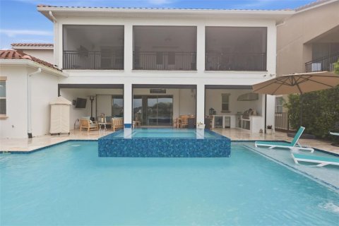 House in Orlando, Florida 4 bedrooms, 434.32 sq.m. № 2394207 - photo 6