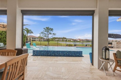 House in Orlando, Florida 4 bedrooms, 434.32 sq.m. № 2394207 - photo 3