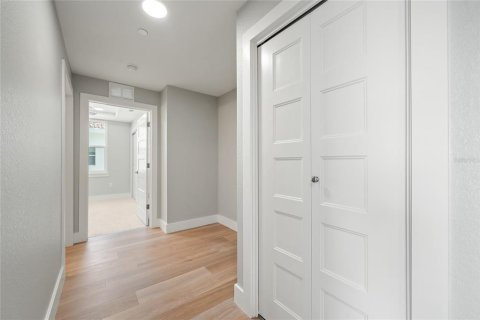 Copropriété à vendre à Madeira Beach, Floride: 2 chambres, 166.39 m2 № 667256 - photo 19