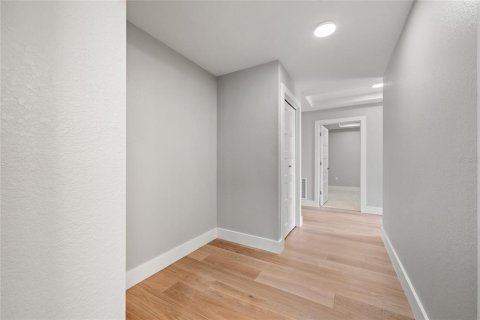 Copropriété à vendre à Madeira Beach, Floride: 2 chambres, 166.39 m2 № 667256 - photo 20