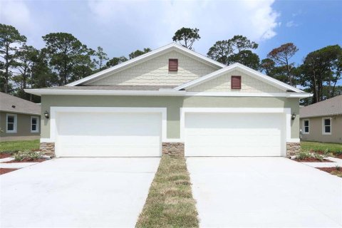 Casa en venta en Ormond Beach, Florida, 2 dormitorios, 149.39 m2 № 1918336 - foto 1