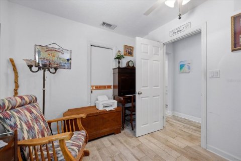 Villa ou maison à vendre à Clearwater, Floride: 4 chambres, 142.98 m2 № 2147574 - photo 18