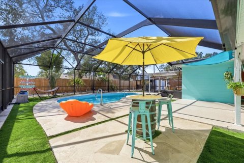Villa ou maison à vendre à Clearwater, Floride: 4 chambres, 142.98 m2 № 2147574 - photo 2