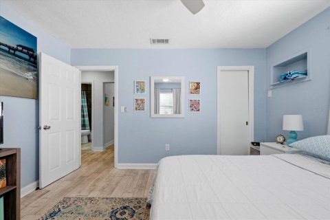 Villa ou maison à vendre à Clearwater, Floride: 4 chambres, 142.98 m2 № 2147574 - photo 15